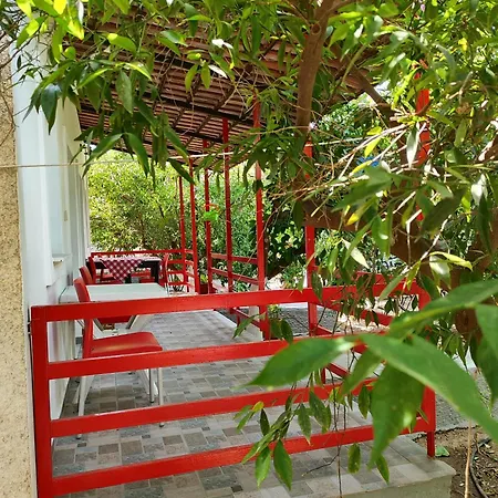 Апартаменты Cottonclub Толон