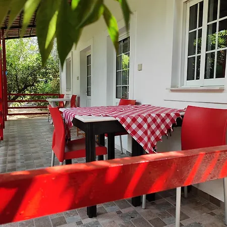 Апартаменты Cottonclub Толон